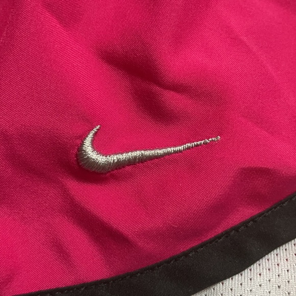 Nike Pink Shorts - Picture 3 of 8